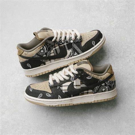 travis scott Sb Dunk Low